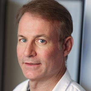 Dr. Robert Wadden