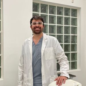 Dr. Cristian Rivarola