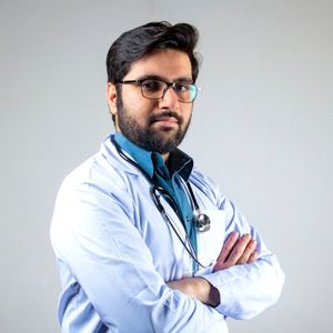 Dr. Amit Kulkarni