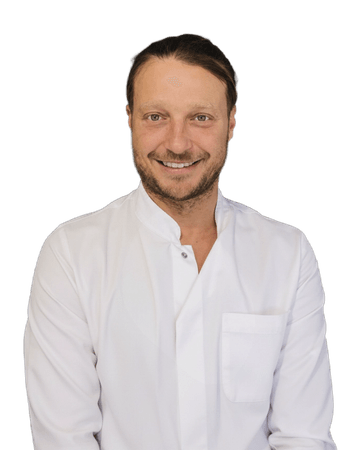 Dr. Marco Romagnoli