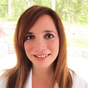 Dr. Alison Abiri