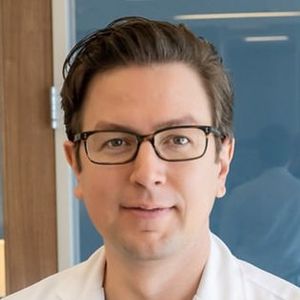 Dr. Bryan Hiscox