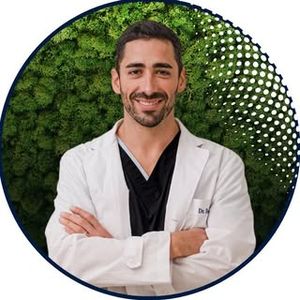 Dr. Andrés Boix
