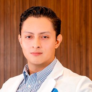 Dr. Irving Llibran Reyna Rodriguez