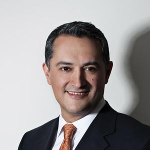 Dr. Alejandro Cardenas