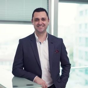 Dr. Oguz Kayiran