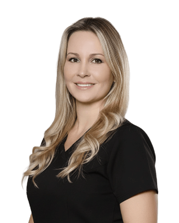 Dr. Claudia Machado