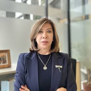 Mónica Carrera