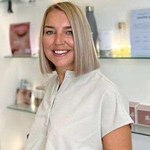 Denise Lander