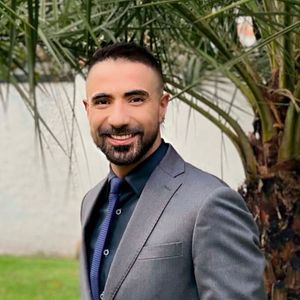 Dr. Martín Castillo