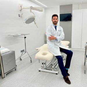 Dr. José Loza