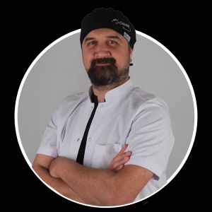 Dr. Ugur bayram