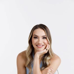 Dra. Nathalia Ávila