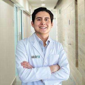 Dr. Irving Hernández