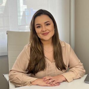 Lívia Nogueira Teixeira Martins
