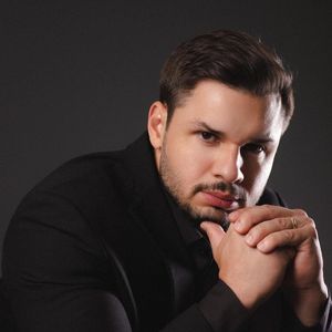 Dr. Paulo Ribeiro