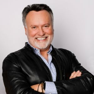 Joseph Ellis