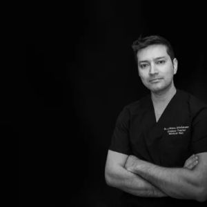Dr. Freddy Bravo