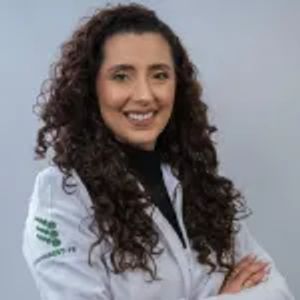 Dr. Mirela Albuquerque