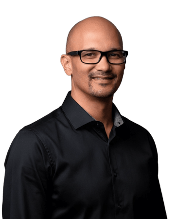 Dr. Sean Arendse
