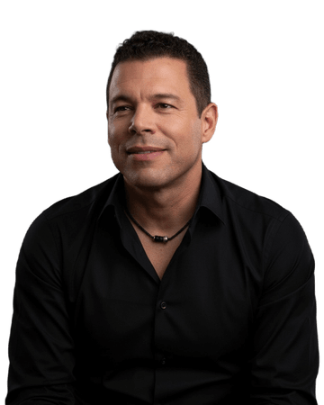 Dr. Oscar Córdoba