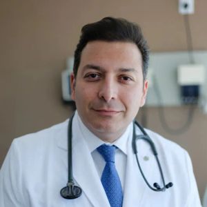 Dr. Reza Mojtabavi