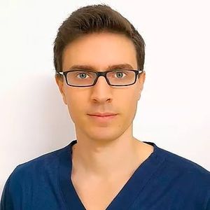 Dr. Simon Sebbah