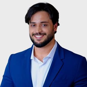Dr. Murilo Colares