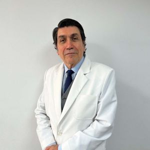 Dr. Augusto Cáceres