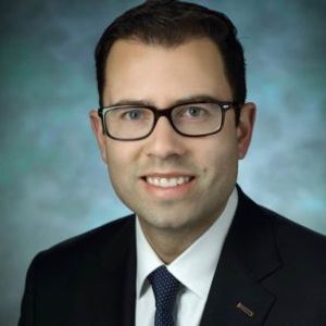 Dr. Gabriel Santiago