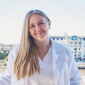 Dr. Carolina Morales