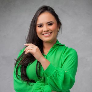 Tricologista Iolanda Barbosa