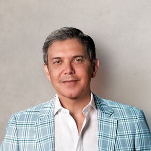 Dr. Zack Charkawi