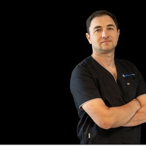 Dr. Maximiliano Rocha
