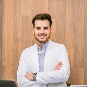 Dr. Leonardo González Alvarez