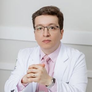 Dr. Flávio Oliveira
