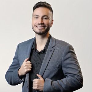 Dr. Carlos Ramalho