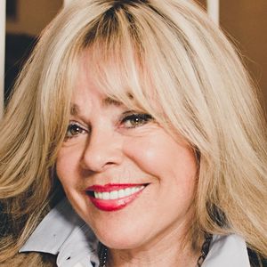 Lucinda Ellery