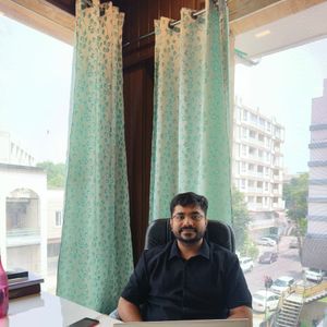 Dr. Yash Anandpura
