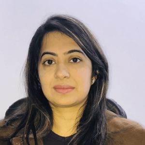 Dr. Meenakshi Kapoor