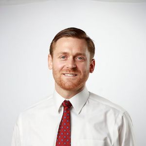 Dr. Andrew Fischer