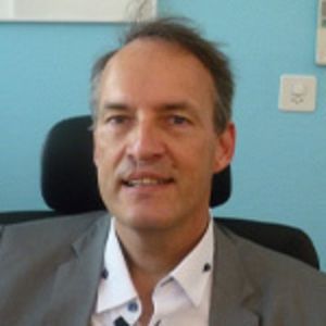 Dr. A. Bornhauser