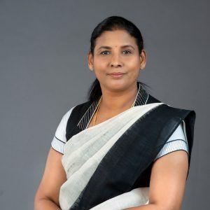 Dr. E. Kovarthini