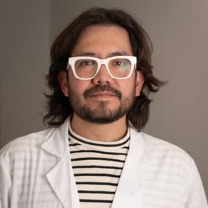 Dr. Alonso Benavente