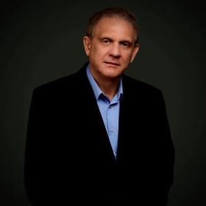 Dr. Djalma A. Romero