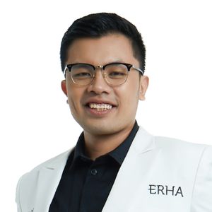 Dr. Akbar Pratama