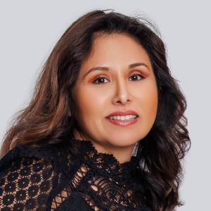 Dr. Cindy Espino