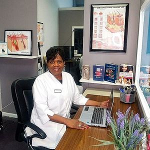 Mrs. Edna Lindsey