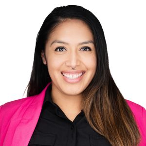 Alicia Flores