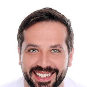 Dr. Josh Simpson